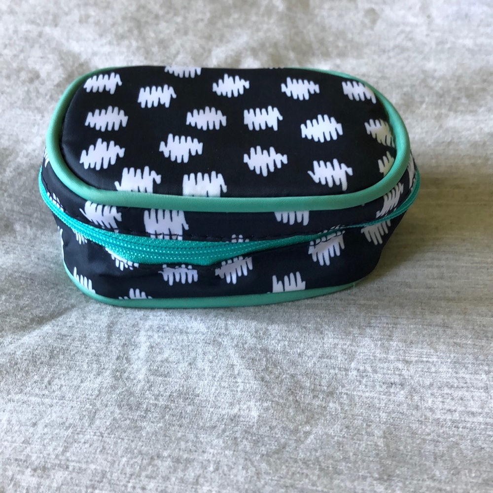 Thirty One Cute Case